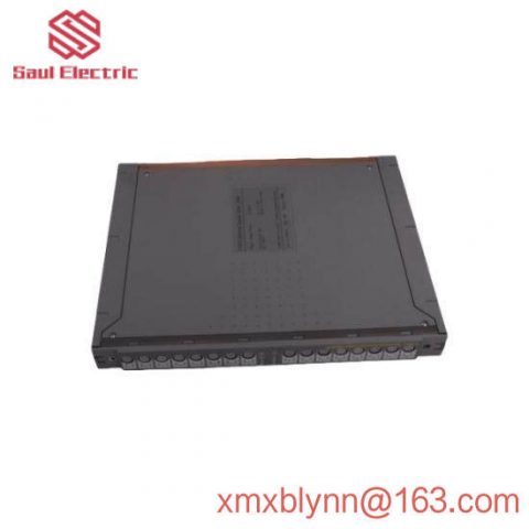ICS T8293 - Trusted Power Distribution Unit, 15-way Fuse